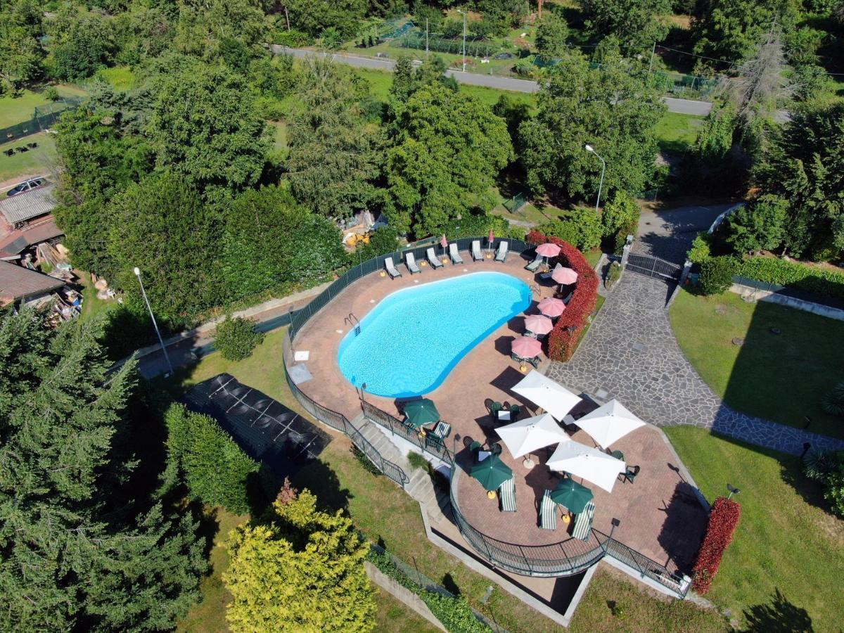 Residence Villa Margherita B&B Nebbiuno Buitenkant foto